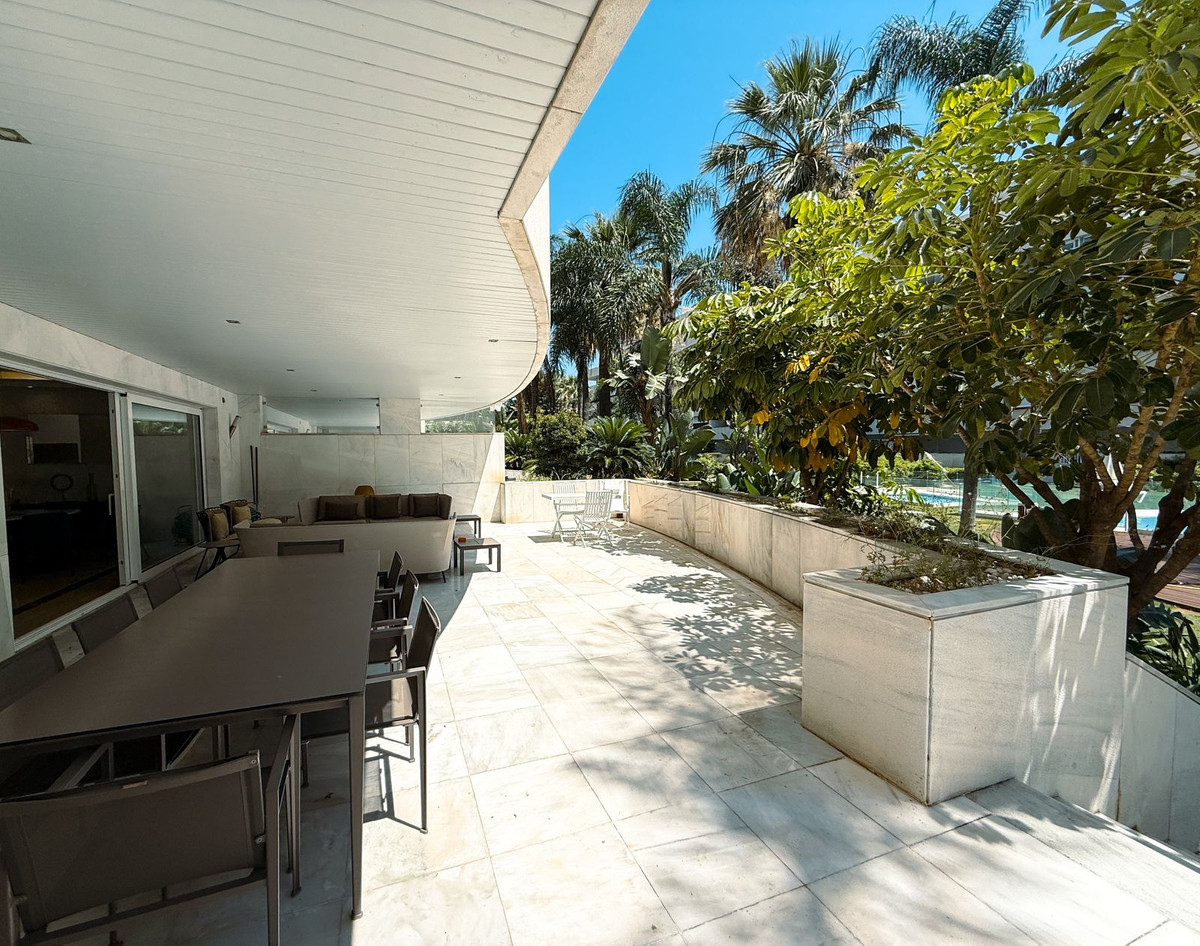 Appartement te koop in Marbella | 3 slaapkamers H5104642