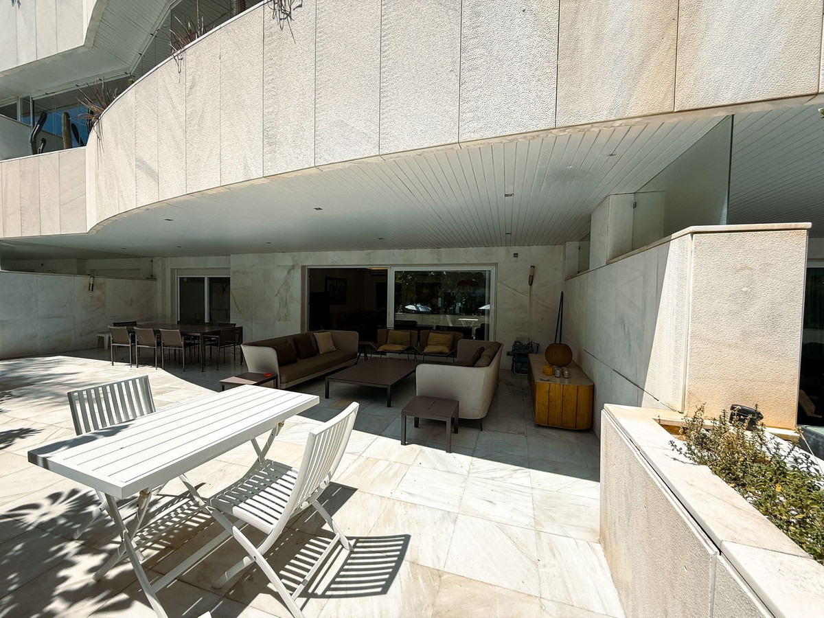 Appartement te koop in Marbella | 3 slaapkamers H5104642