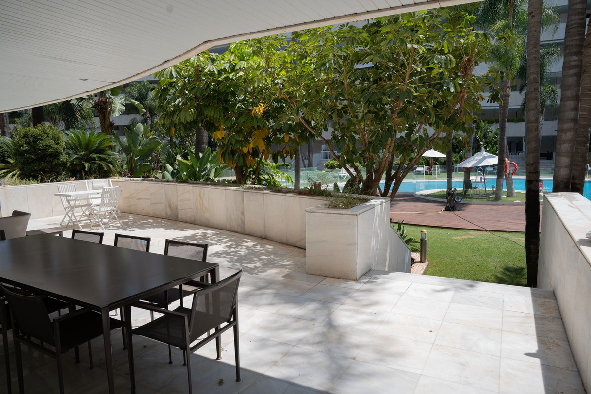 Appartement te koop in Marbella | 3 slaapkamers H5104642