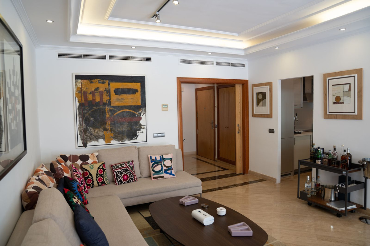 Appartement te koop in Marbella | 3 slaapkamers H5104642
