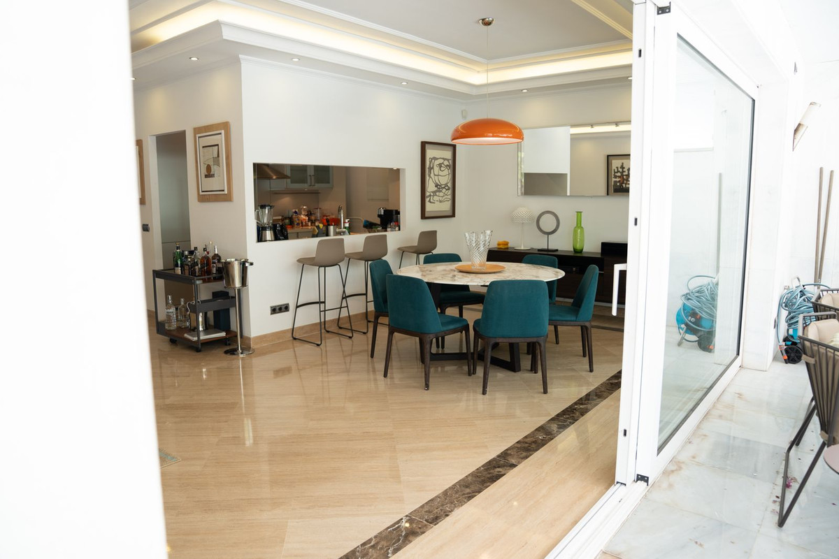 Appartement te koop in Marbella | 3 slaapkamers H5104642