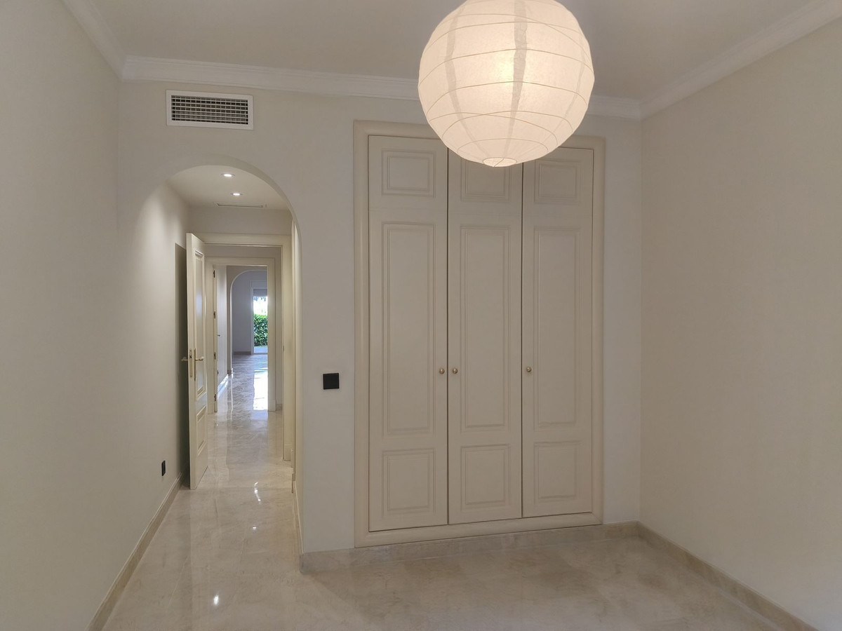 Appartement te koop in Marbella | 3 slaapkamers H5108431