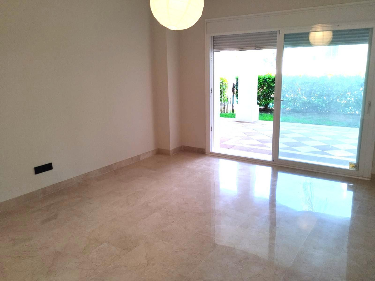 Appartement te koop in Marbella | 3 slaapkamers H5108431