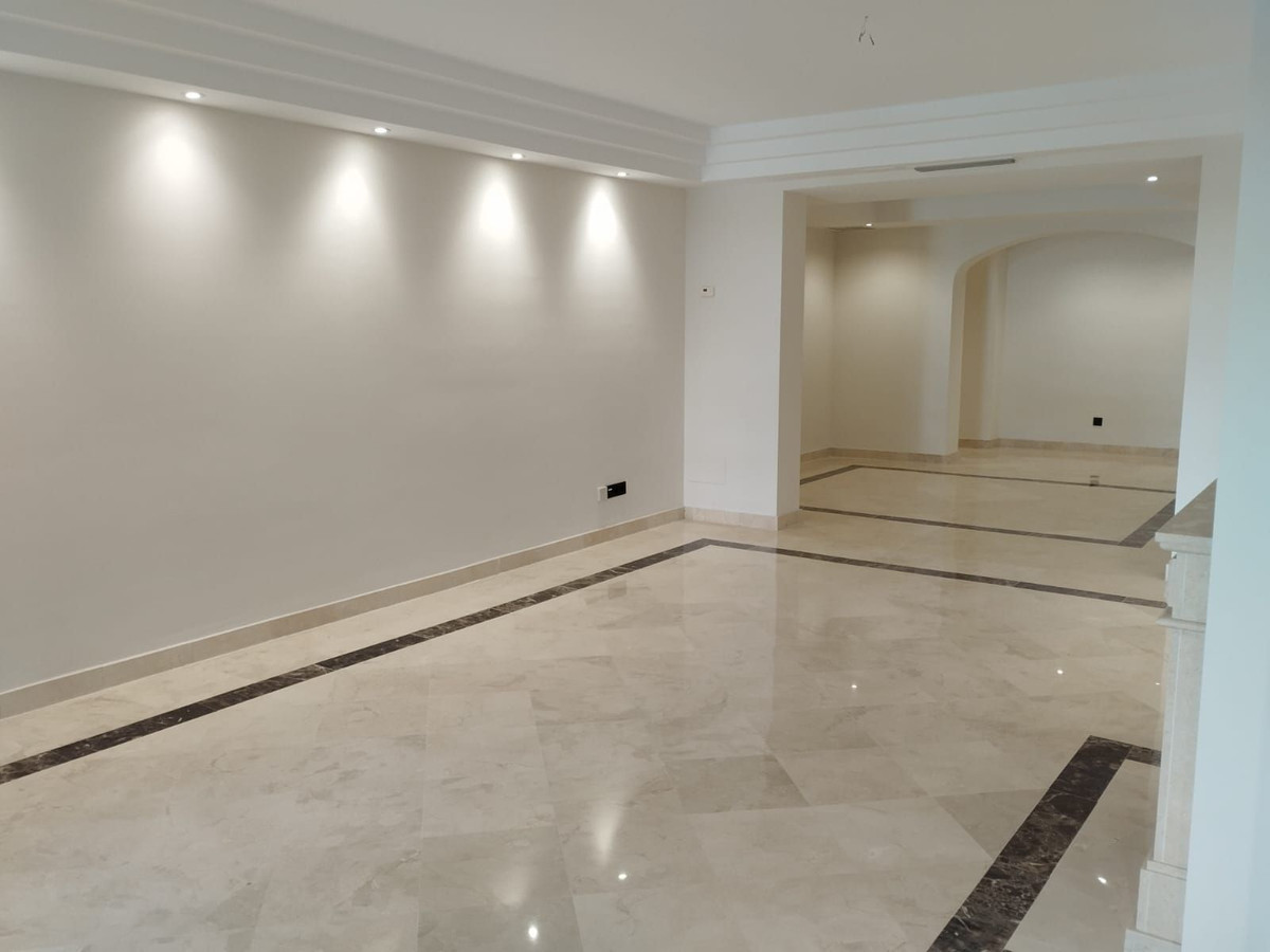 Appartement te koop in Marbella | 3 slaapkamers H5108431