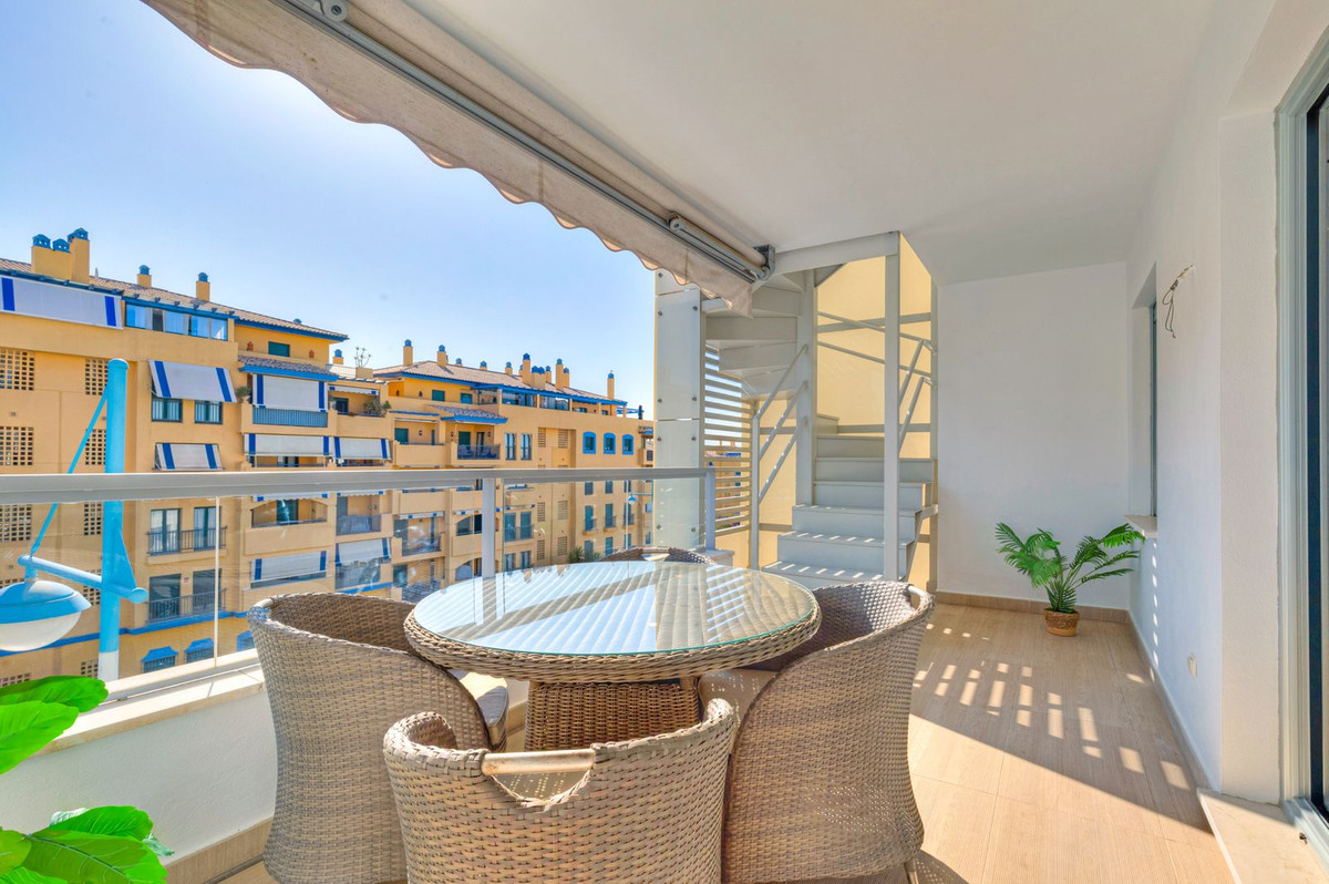 Penthouse te koop in Marbella | 3 slaapkamers H5108869