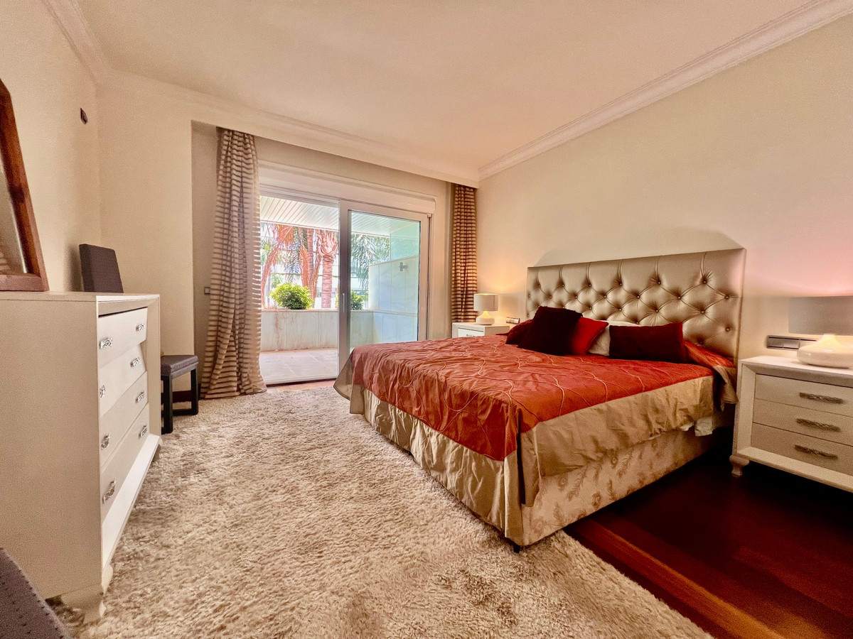Appartement te koop in Marbella | 2 slaapkamers H5109196