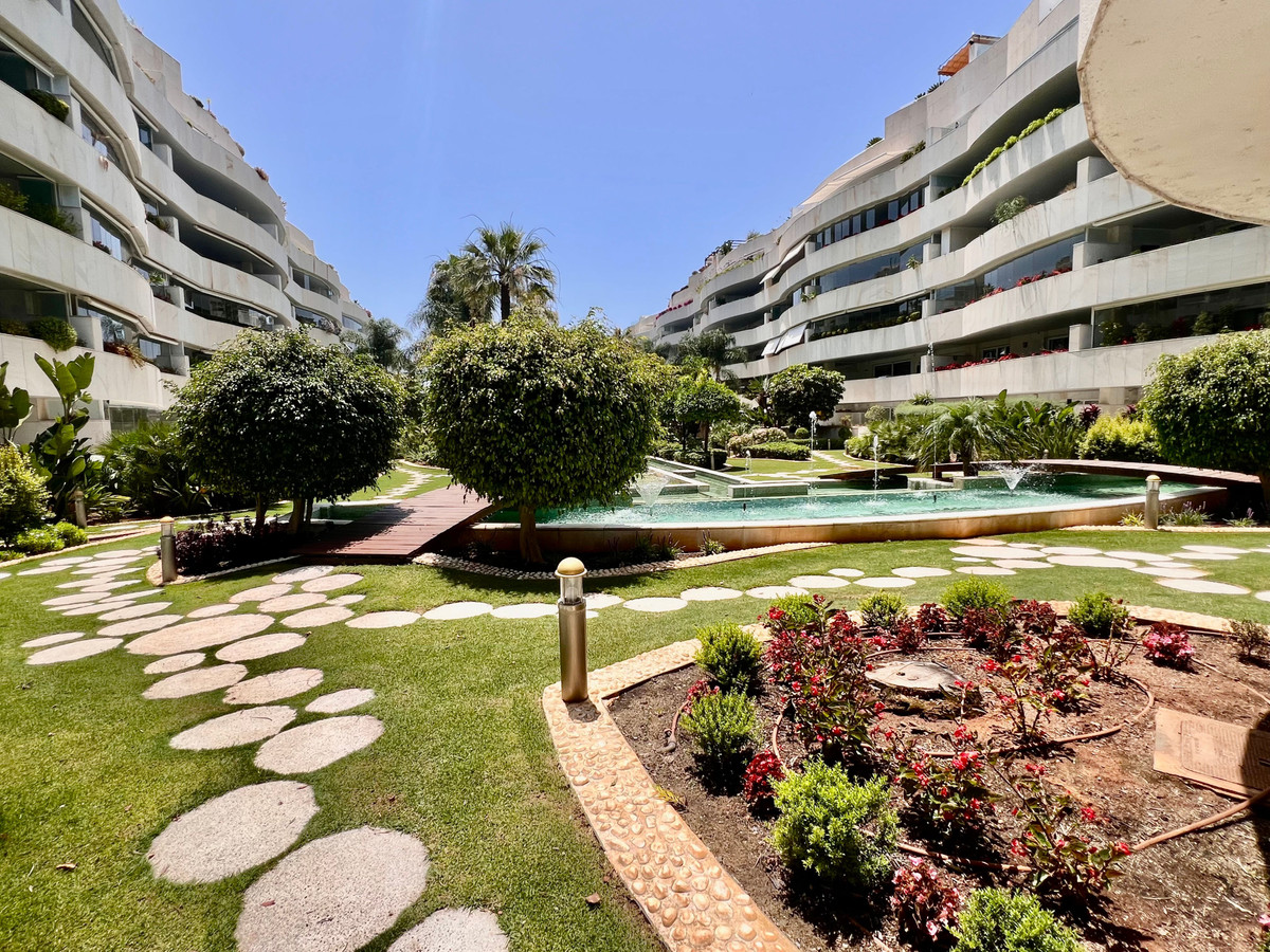 Appartement te koop in Marbella | 2 slaapkamers H5109196