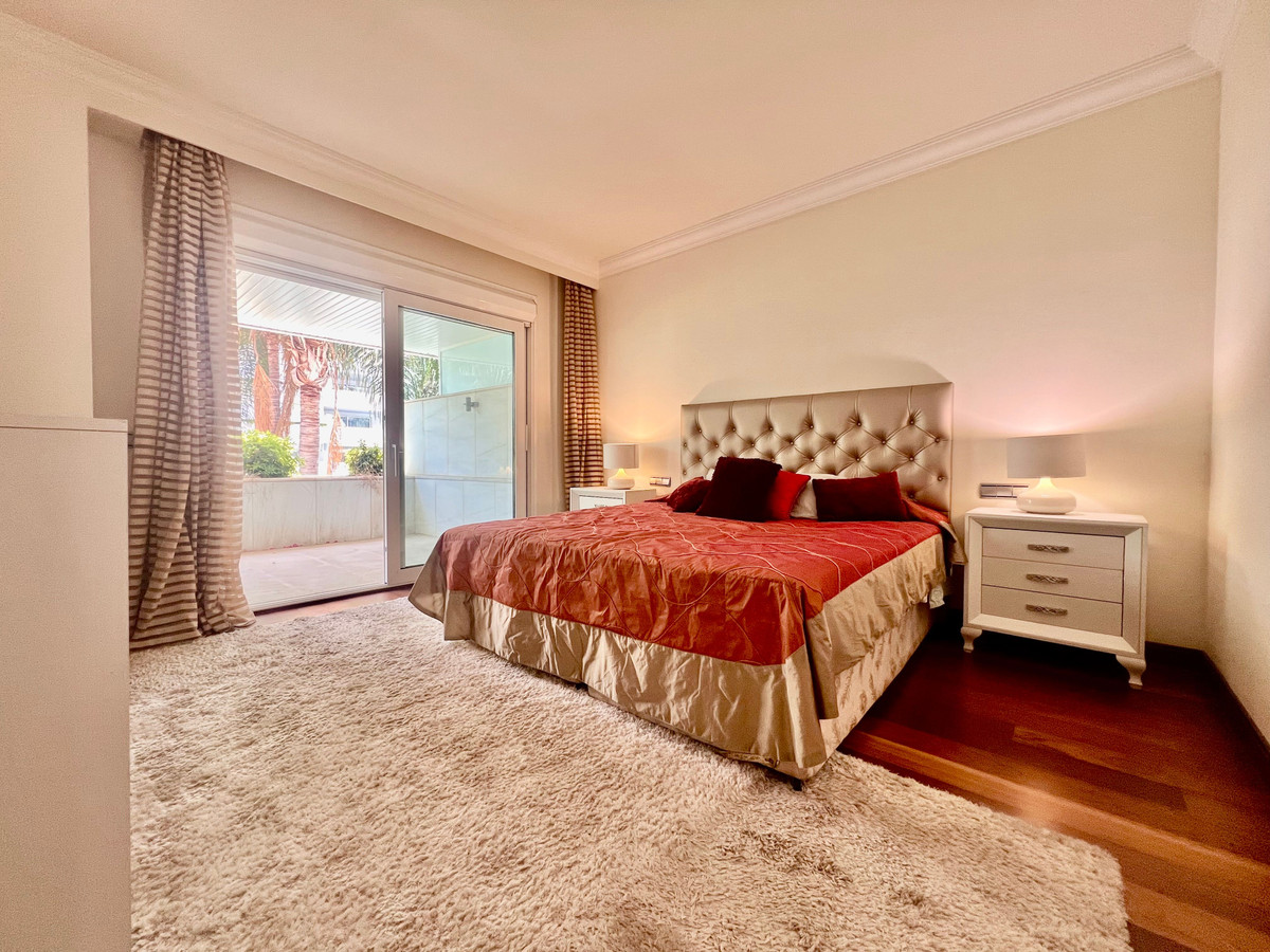 Appartement te koop in Marbella | 2 slaapkamers H5109196