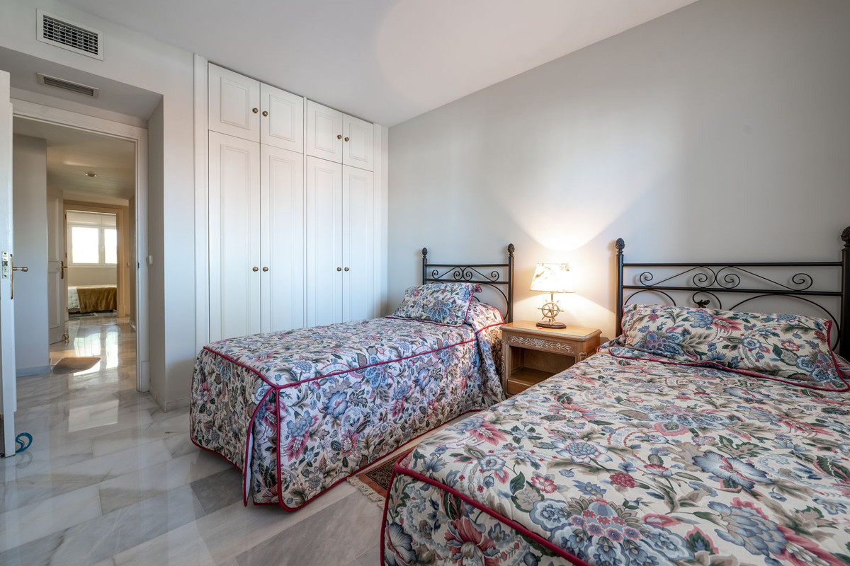 Appartement te koop in Marbella | 4 slaapkamers H5110795