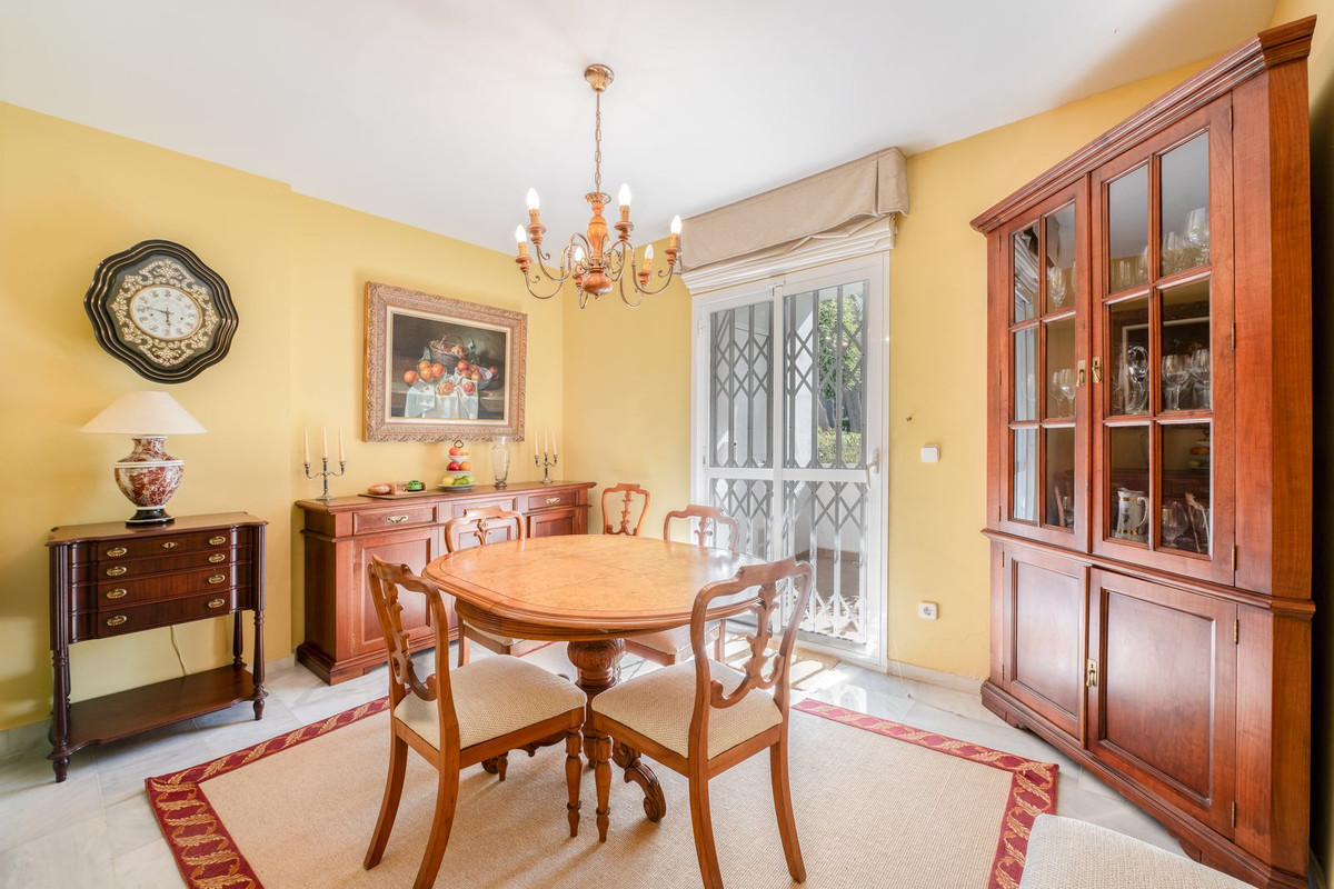Appartement te koop in Marbella | 4 slaapkamers H5110795