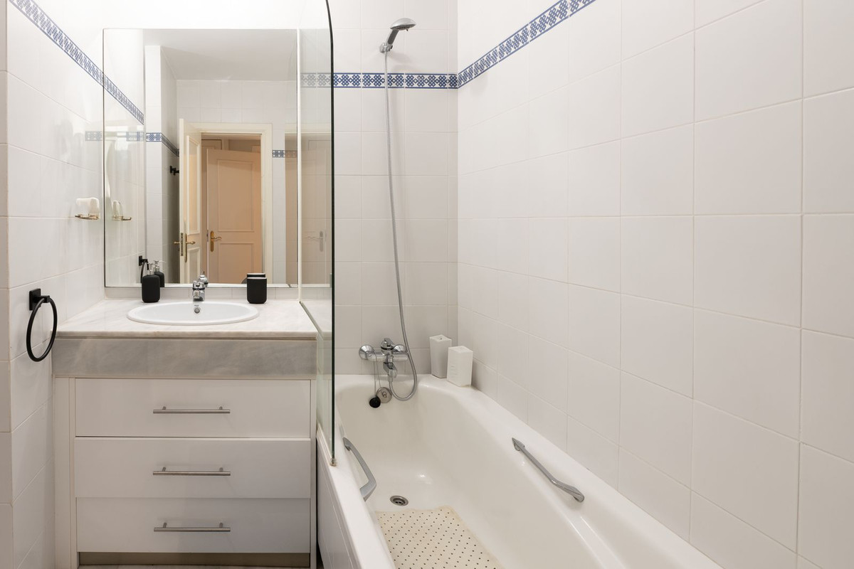 Appartement te koop in Marbella | 4 slaapkamers H5110795