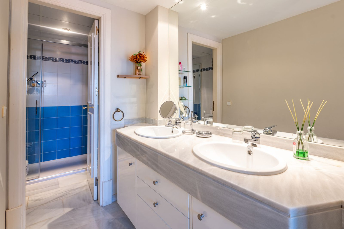 Appartement te koop in Marbella | 4 slaapkamers H5110795