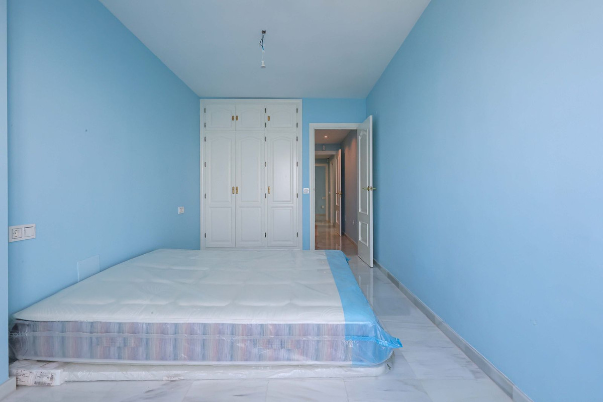 Apartment for sale in Marbella | 2 bedrooms H5111413