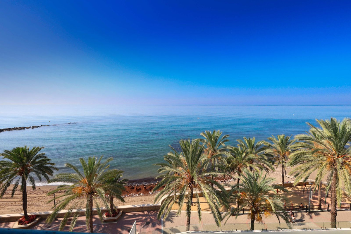 Apartment for sale in Marbella | 2 bedrooms H5111413