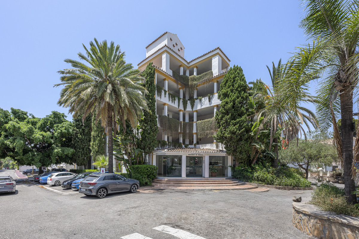 Apartment for sale in Marbella | 1 bedrooms H5112094