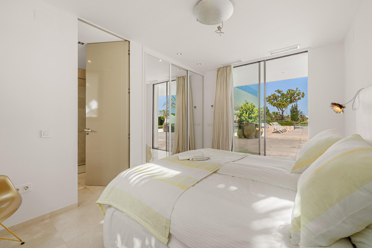 Property main view 33