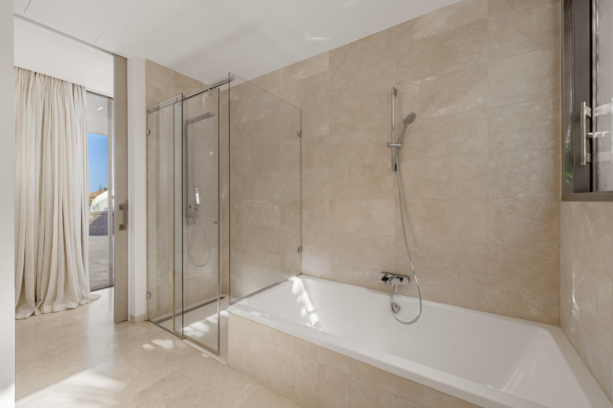 Property main view 38