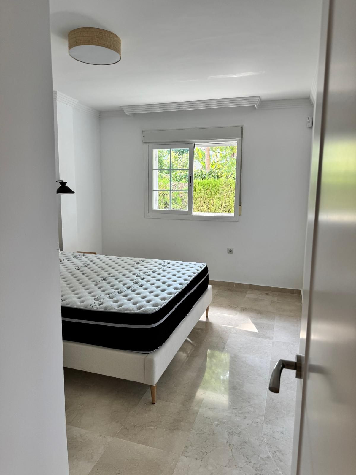 Appartement te koop in Marbella | 3 slaapkamers H5119930
