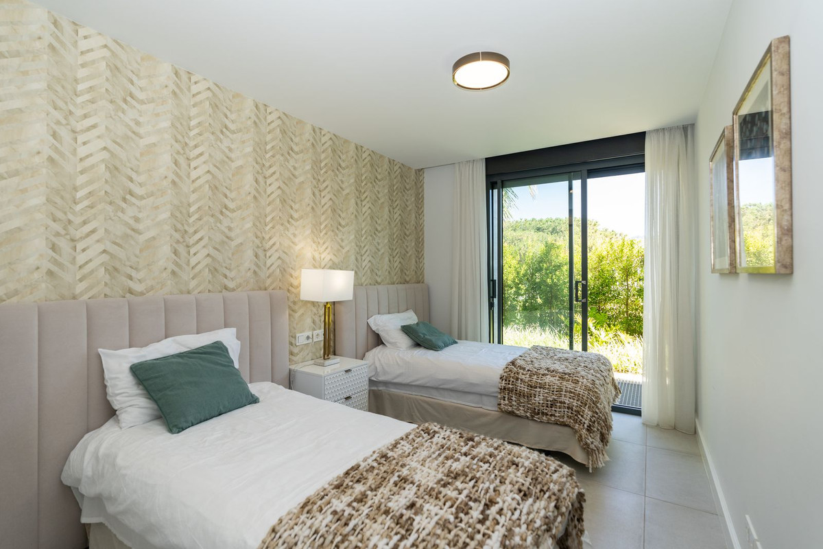 Duplex te koop in Marbella | 4 slaapkamers H5121868