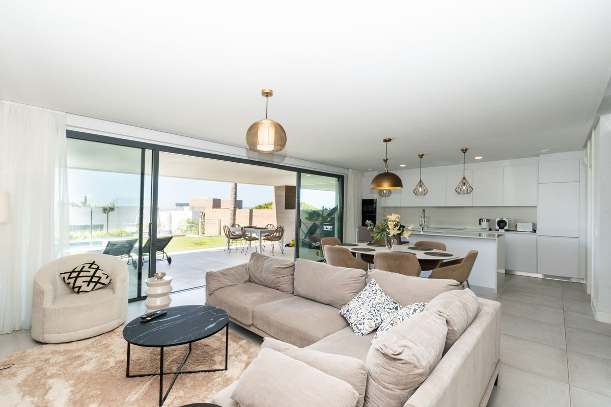 Duplex te koop in Marbella | 4 slaapkamers H5121868