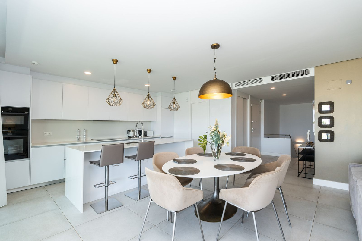 Duplex te koop in Marbella | 4 slaapkamers H5121868