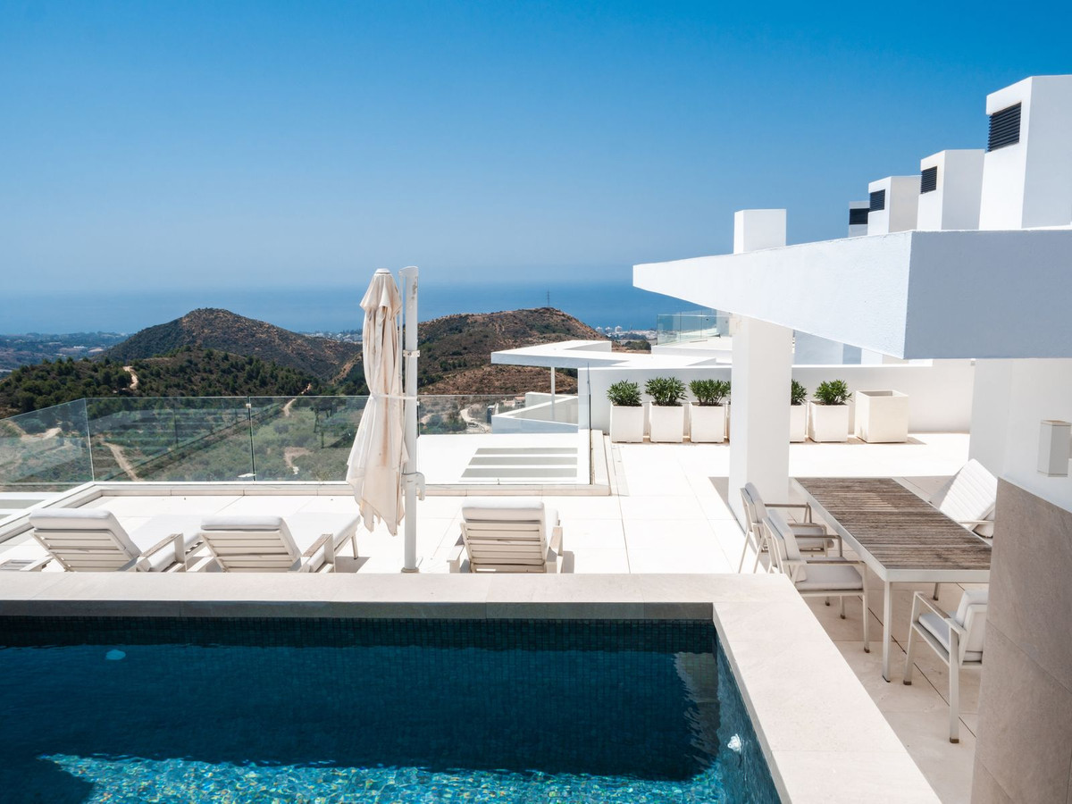 Appartement te koop in Marbella | 3 slaapkamers H5133352