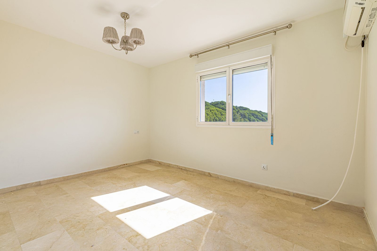 Appartement te koop in Marbella | 3 slaapkamers H5135143