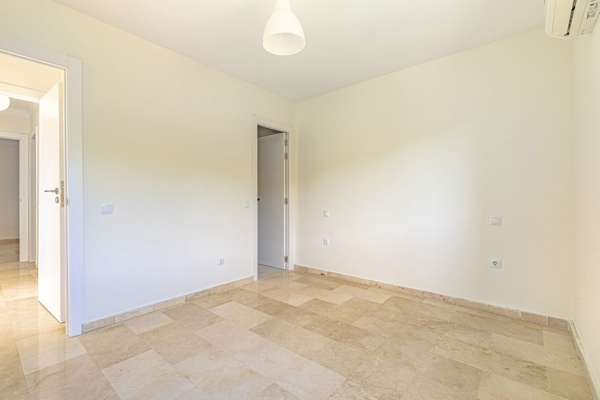Appartement te koop in Marbella | 3 slaapkamers H5135143