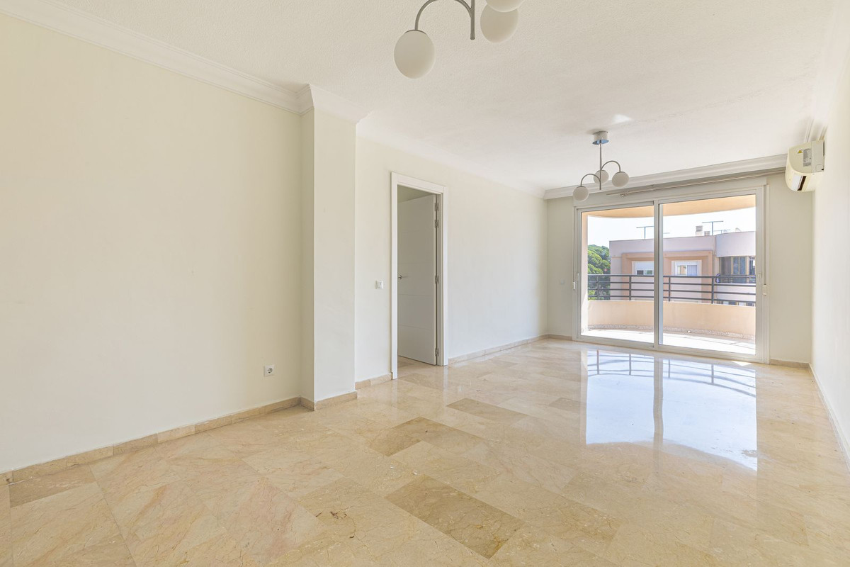 Appartement te koop in Marbella | 3 slaapkamers H5135143