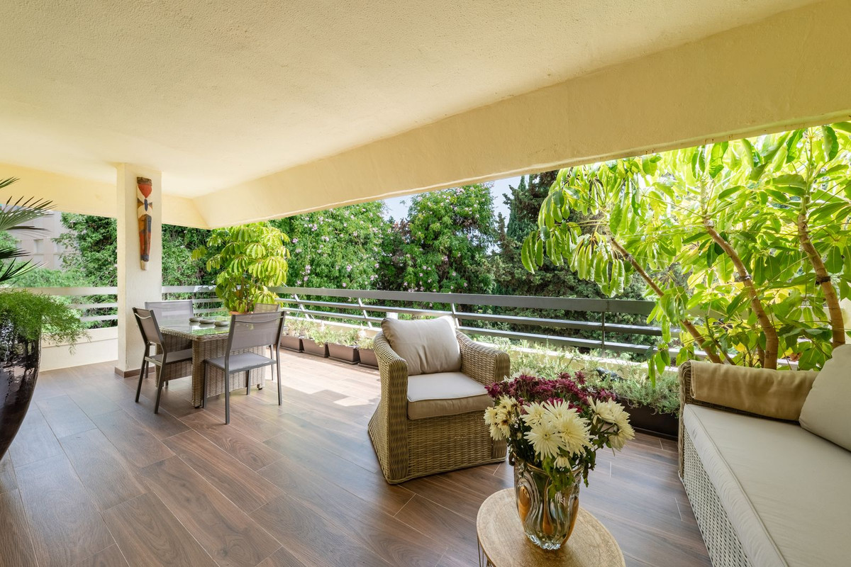 Appartement te koop in Marbella | 2 slaapkamers H5135422