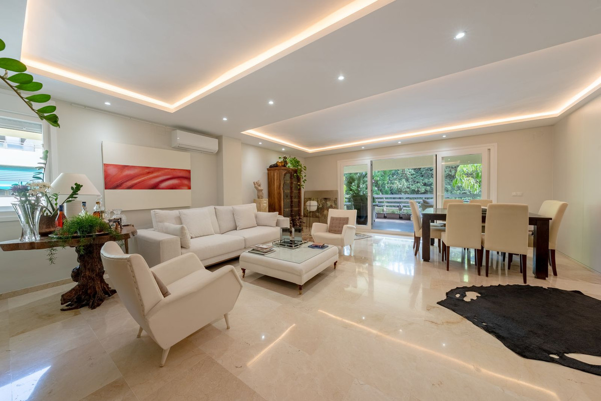 Appartement te koop in Marbella | 2 slaapkamers H5135422