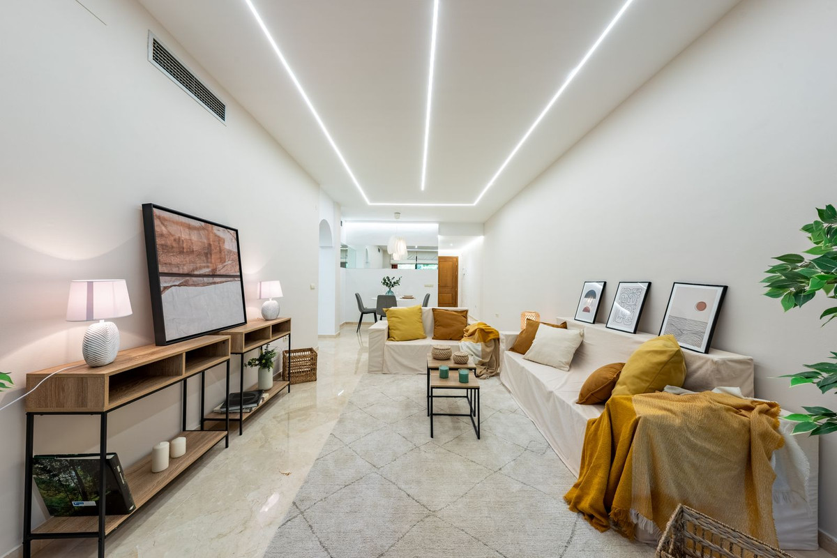 Appartement te koop in Marbella | 2 slaapkamers H5140864