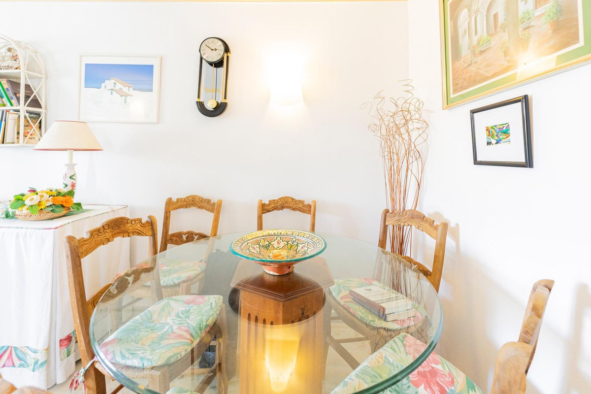 Appartement te koop in Marbella | 2 slaapkamers H5140963