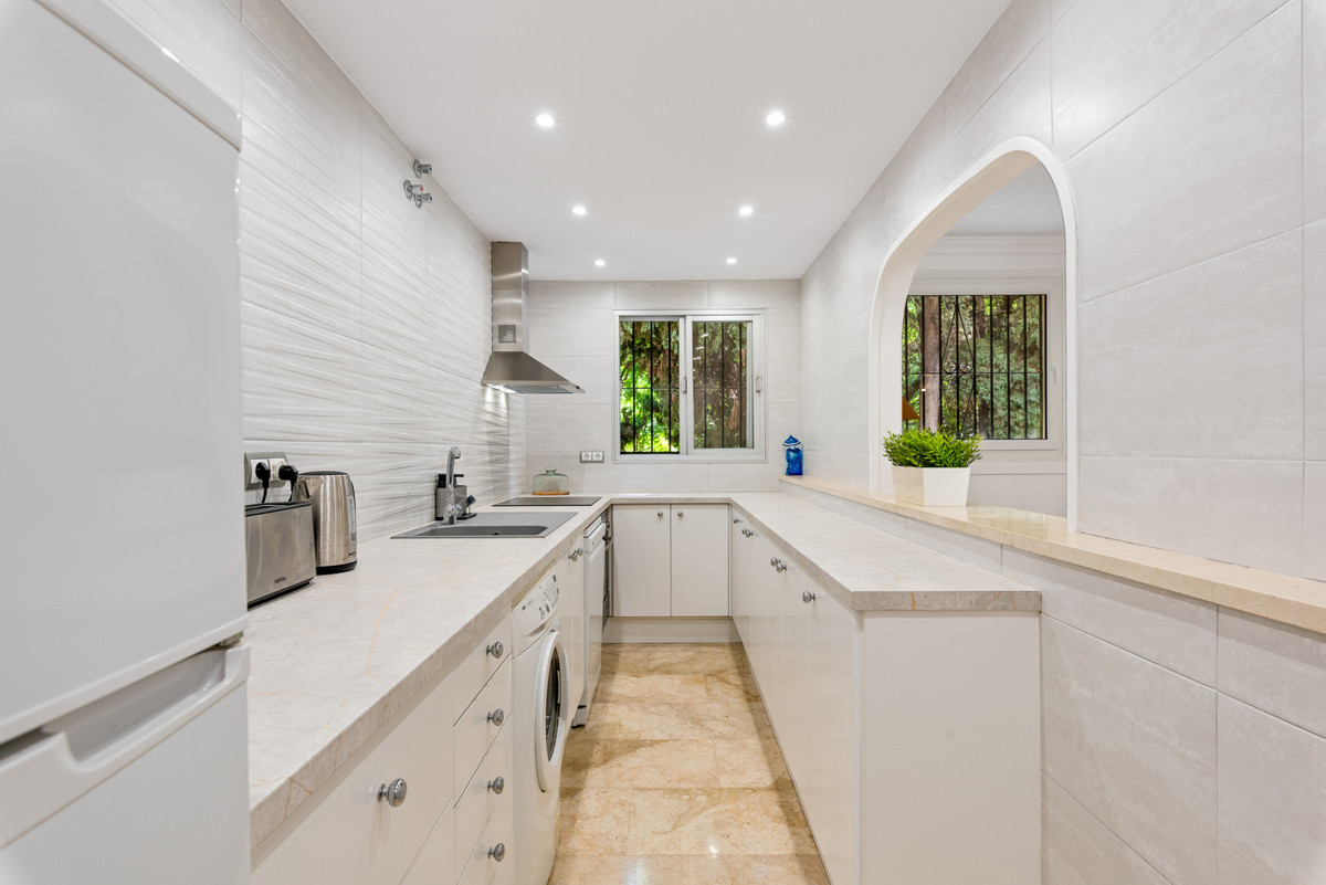 Appartement te koop in Marbella | 3 slaapkamers H5142223