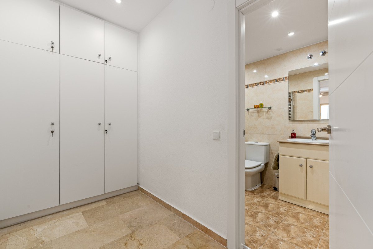 Appartement te koop in Marbella | 3 slaapkamers H5142223