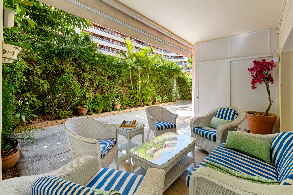 Appartement te koop in Marbella | 3 slaapkamers H5142223