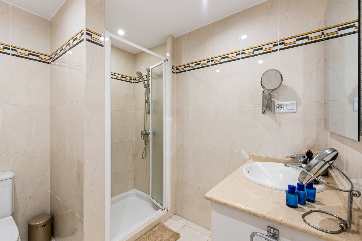 Appartement te koop in Marbella | 3 slaapkamers H5142223