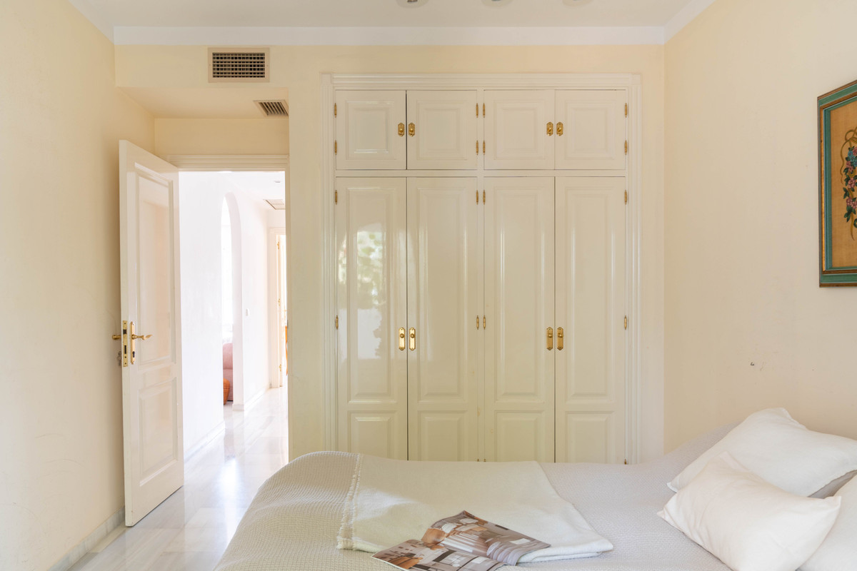 Appartement te koop in Marbella | 3 slaapkamers H5144722