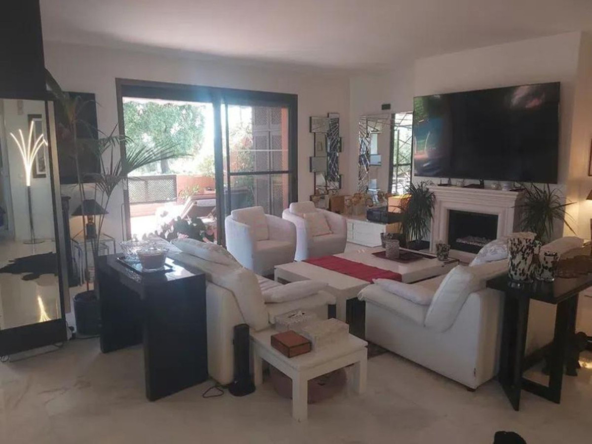 Appartement te koop in Marbella | 3 slaapkamers H5144746