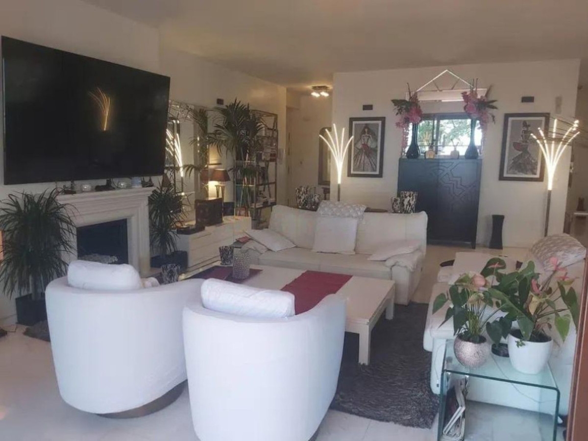 Appartement te koop in Marbella | 3 slaapkamers H5144746
