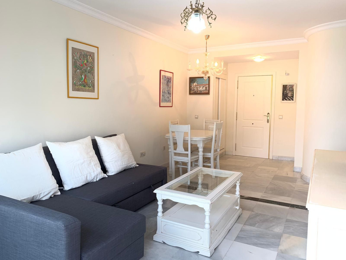 Appartement te koop in Marbella | 2 slaapkamers H5144857