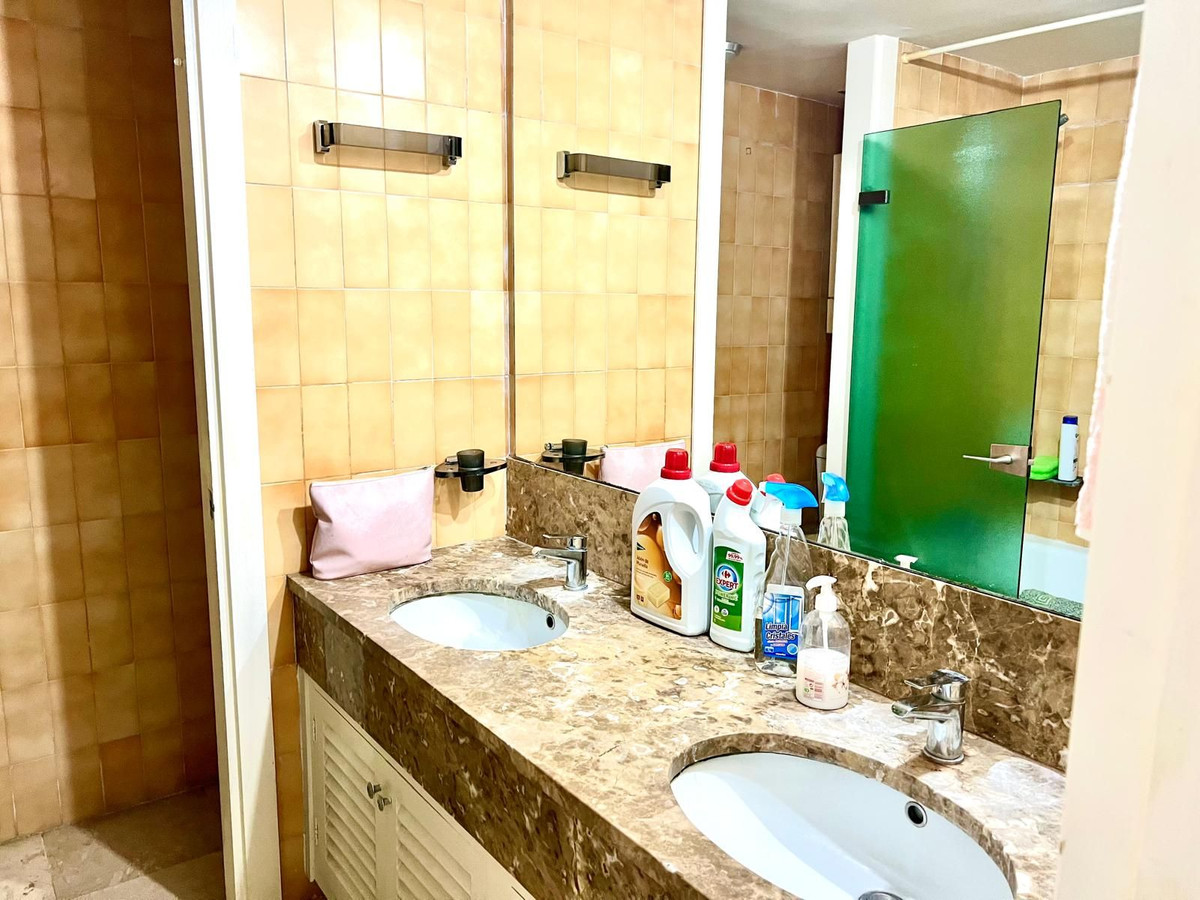 Appartement te koop in Marbella | 2 slaapkamers H5145946
