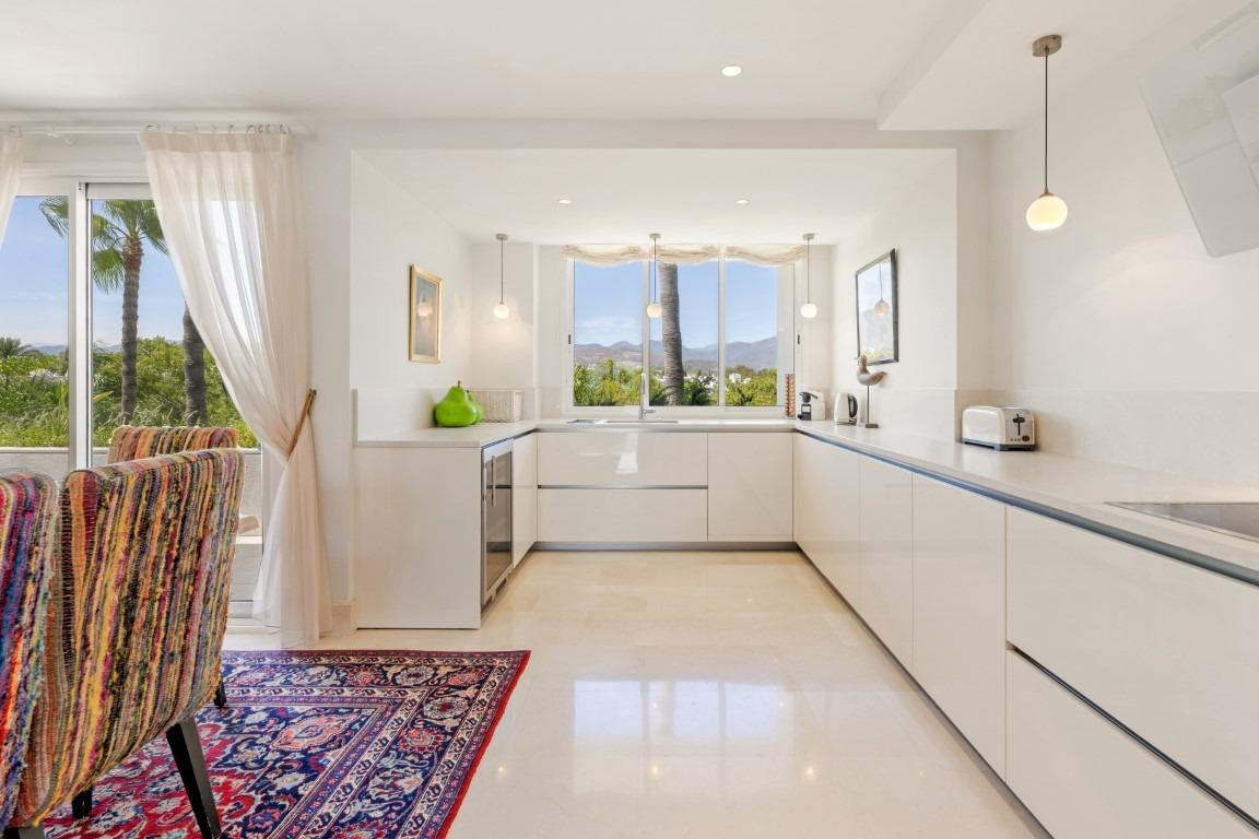 Huis te koop in Marbella | 3 slaapkamers H5146285