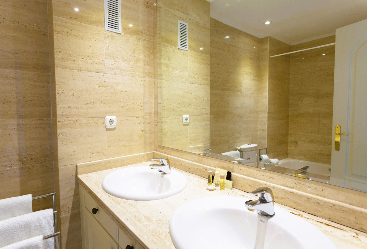 Appartement te koop in Marbella | 2 slaapkamers H5146711