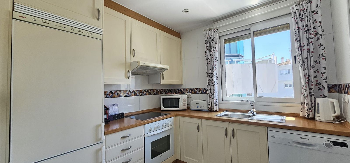 Appartement te koop in Marbella | 2 slaapkamers H5146711