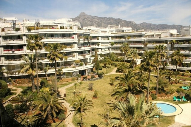Appartement te koop in Marbella | 2 slaapkamers H5146711