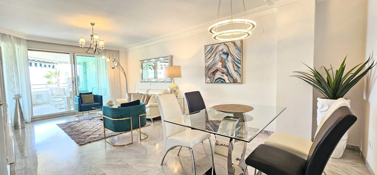Appartement te koop in Marbella | 2 slaapkamers H5146711