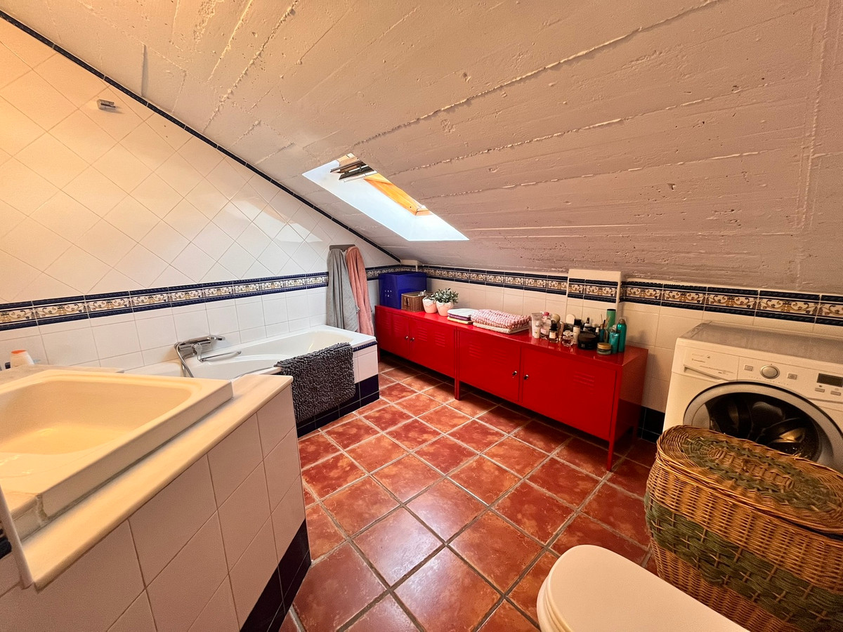 Penthouse te koop in Marbella | 2 slaapkamers H5147062