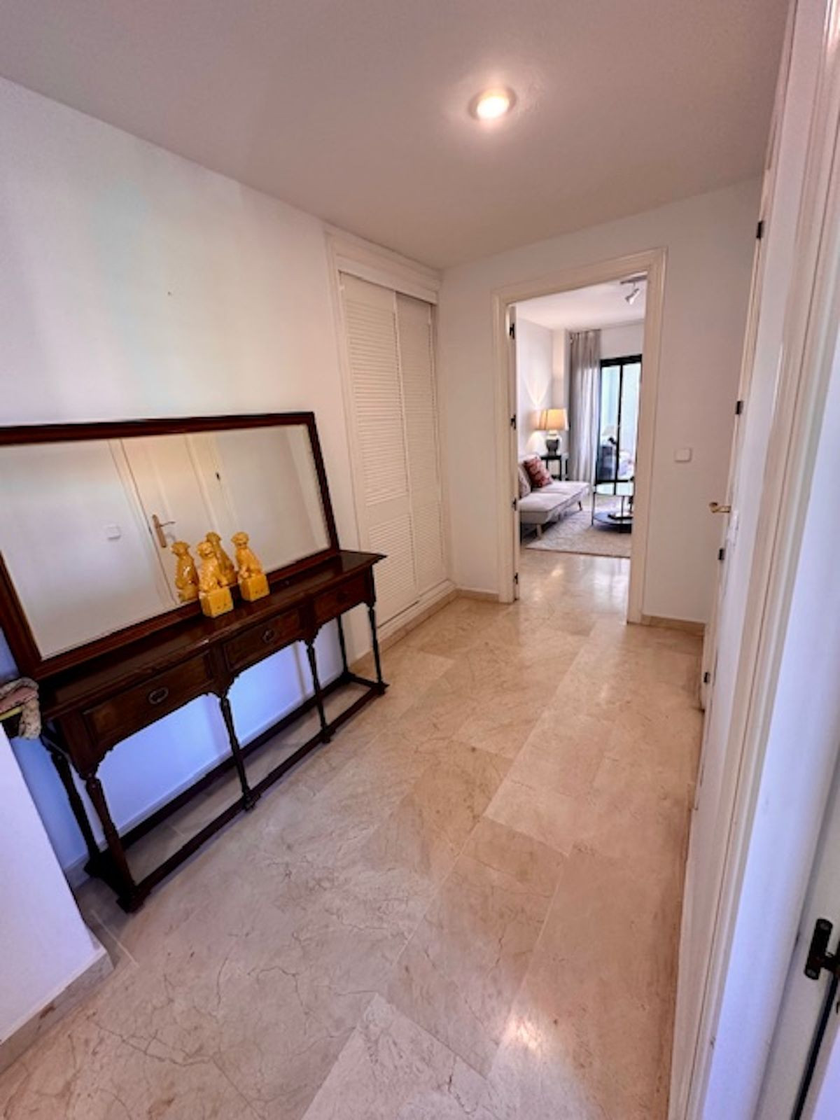 Appartement te koop in Marbella | 3 slaapkamers H5148193