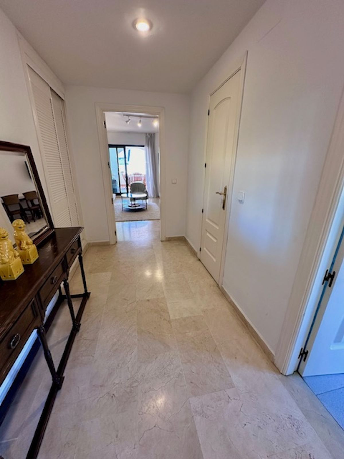 Appartement te koop in Marbella | 3 slaapkamers H5148193